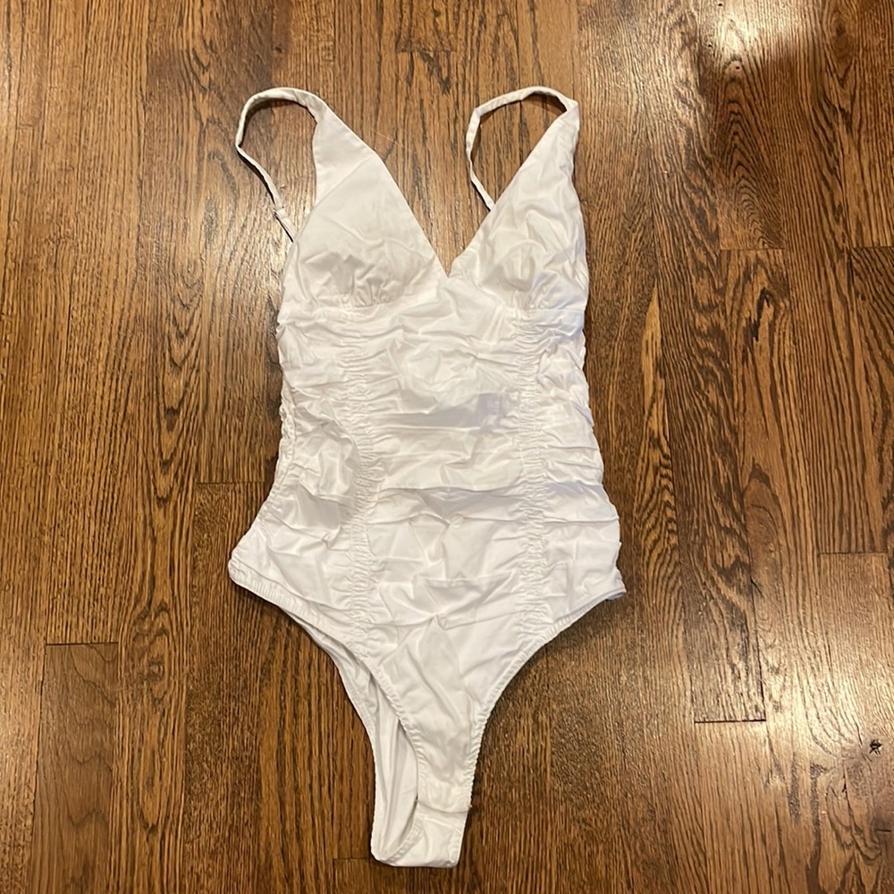 Zara white cotton and smocked back bodysuit size small